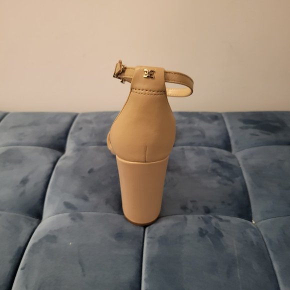 Sam Edelman Beige Ankle Strap Heels - Picture 3 of 5